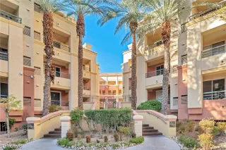 Photo #1: 2228859 Listing 