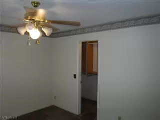 Photo #4: 2228975 Listing 