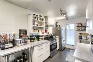 Photo #2: 2229142 Listing