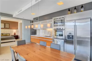 Photo #6: 2229165 Listing