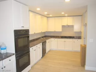 Photo #4: 2229174 Listing