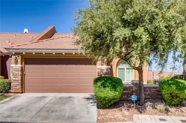 MLS: 2229184 Condo For Sale