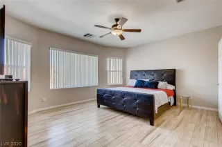 Photo #5: 2229184 Listing