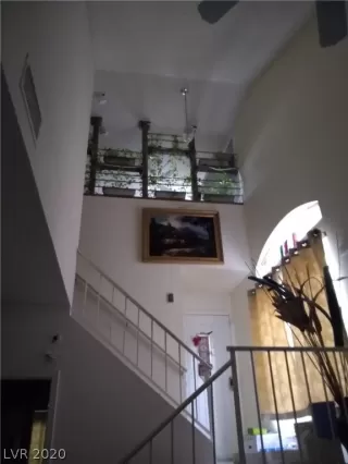 Photo #2: 2229189 Listing 