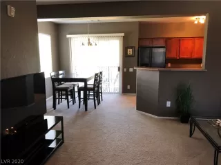 Photo #2: 2229193 Listing 