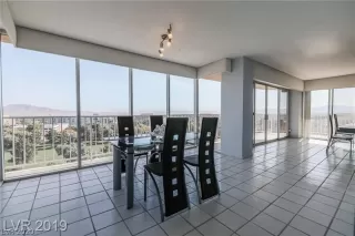 Photo #6: 2229227 Listing 