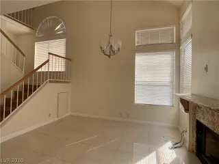 Photo #5: 2229252 Listing 