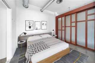 Photo #4: 2229273 Listing