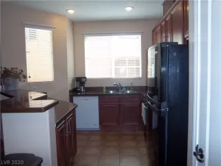 Photo #4: 2229285 Listing 