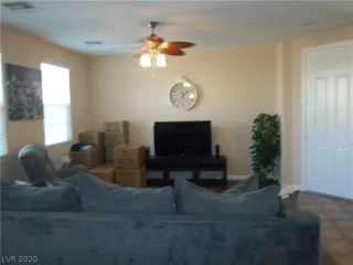 Photo #5: 2229285 Listing 