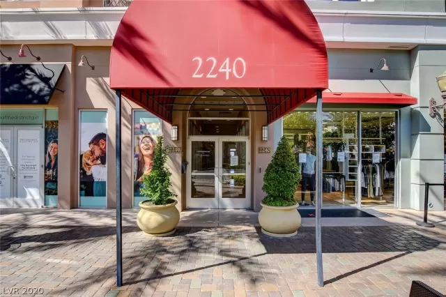 MLS: 2229313 Condo For Sale