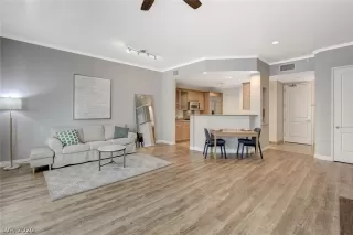 Photo #6: 2229313 Listing 