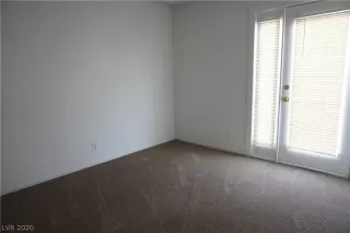 Photo #5: 2229315 Listing 