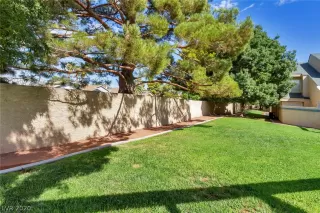 Photo #1: 2229340 Listing 