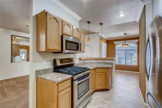 Photo #6: 2229351 Listing 