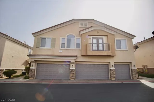 MLS: 2229386 Condo For Sale