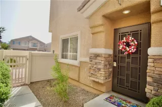 Photo #2: 2229386 Listing 