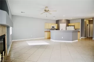 Photo #6: 2229386 Listing 