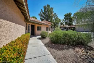 Photo #1: 2229392 Listing 