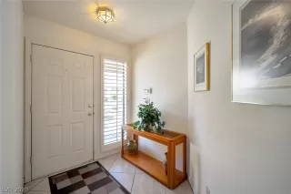 Photo #3: 2229392 Listing 