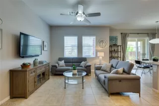 Photo #5: 2229395 Listing 