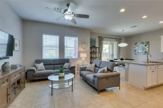 Photo #6: 2229395 Listing 