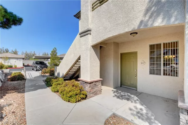 MLS: 2229399 Condo For Sale