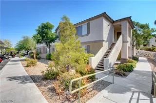 Photo #2: 2229399 Listing 