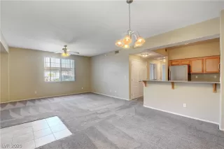 Photo #5: 2229399 Listing 