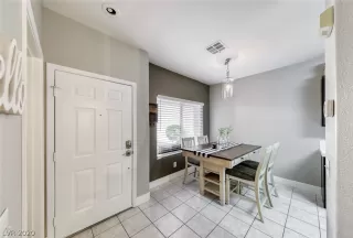 Photo #6: 2229456 Listing