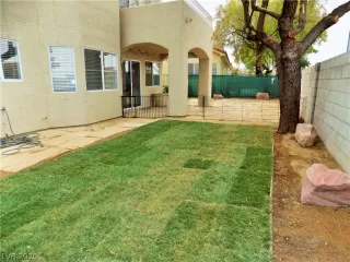 Photo #5: 2229473 Listing 