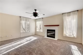 Photo #6: 2229519 Listing 