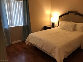 Photo #4: 2229559 Listing