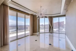 Photo #5: 2229593 Listing 
