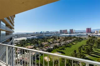 Photo #1: 2229628 Listing