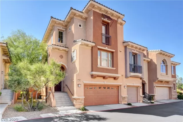 MLS: 2229651 Condo For Sale