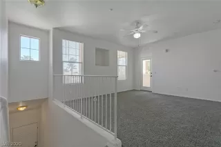 Photo #3: 2229703 Listing 