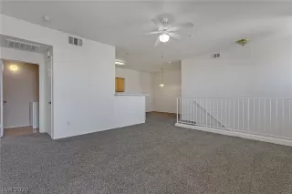 Photo #4: 2229703 Listing 