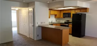 Photo #6: 2229733 Listing