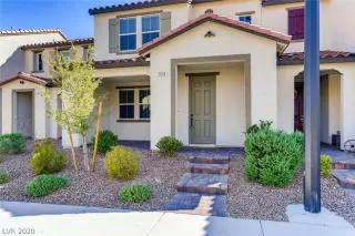 Photo #3: 2229783 Listing