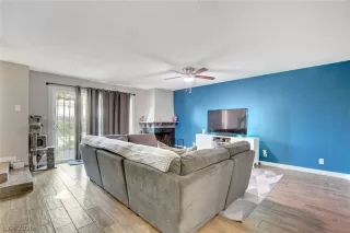 Photo #1: 2229860 Listing