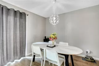 Photo #6: 2229860 Listing