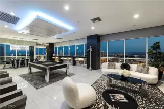 Photo #2: 2229864 Listing