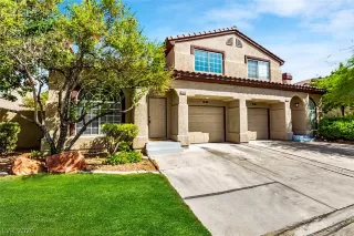 Photo #1: 2229909 Listing 