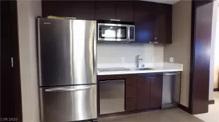 Photo #2: 2229912 Listing