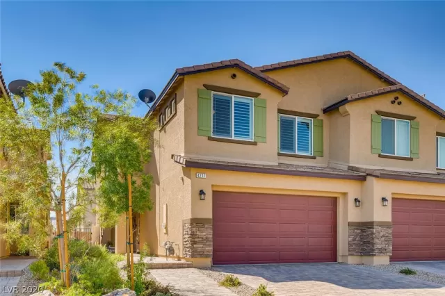 MLS: 2229918 Condo For Sale