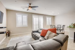 Photo #5: 2229918 Listing 