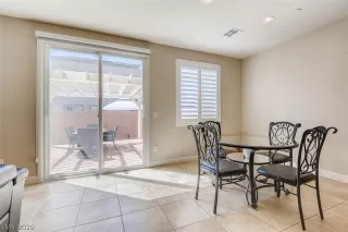 Photo #6: 2229918 Listing 