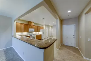 Photo #4: 2229944 Listing 