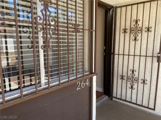 Photo #3: 2230114 Listing